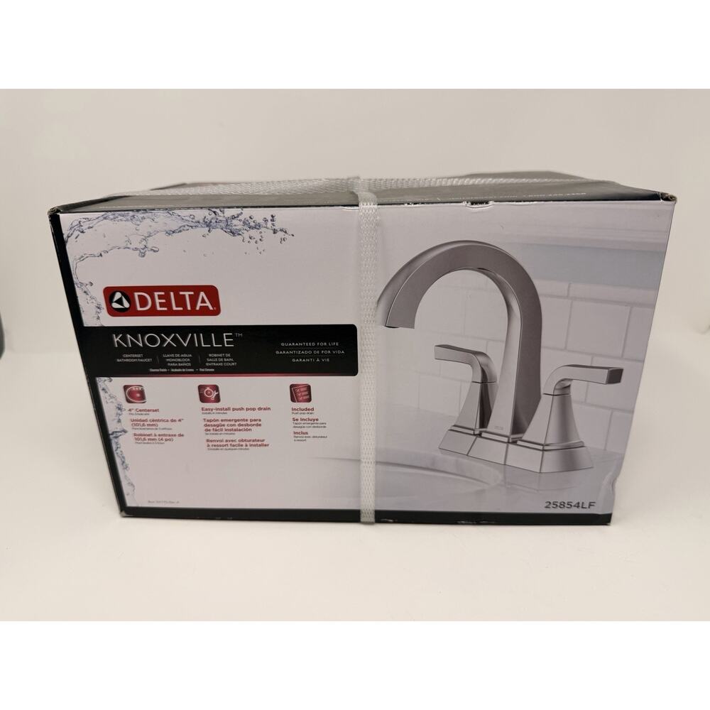 Delta Knoxville Chrome 4-in centerset 2-handle Bathroom Faucet Chrome
